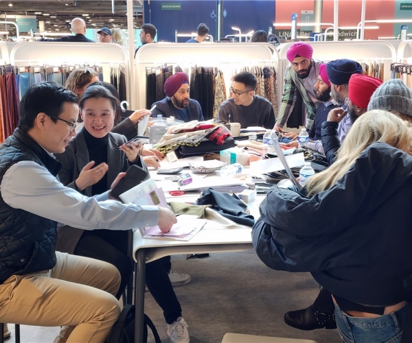 豪门国际官网丝绸亮相PV展